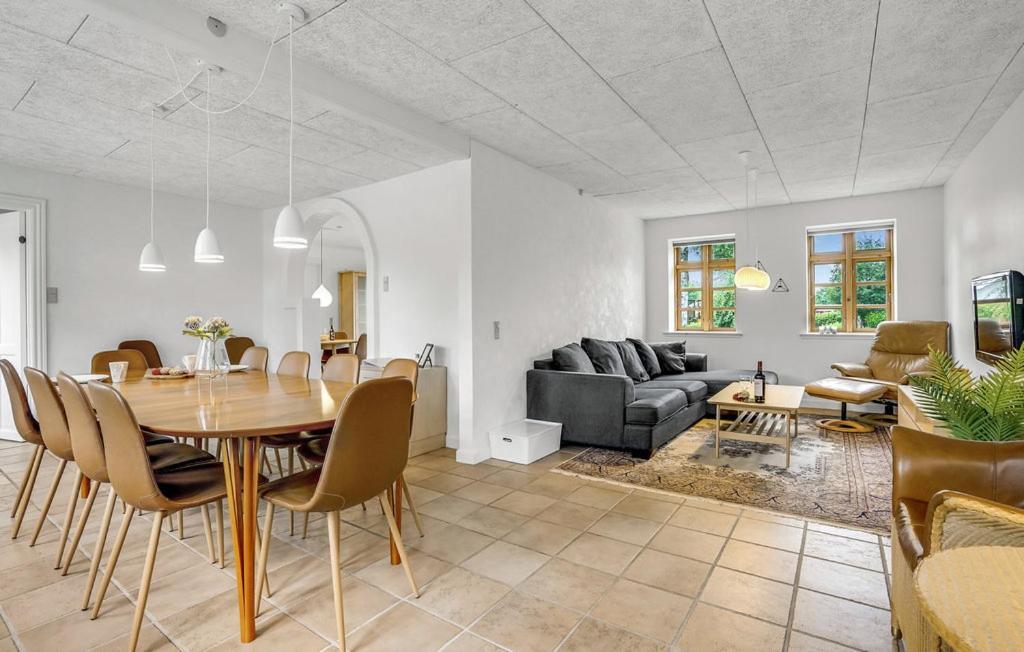 Skjoldbjerg Garnihotel Vorbasse Dış mekan fotoğraf